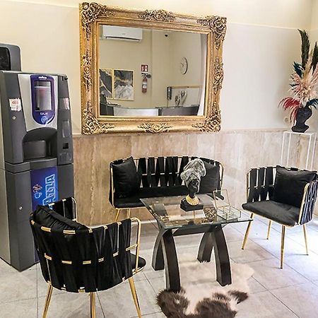 Suisse Hotel Caserta Eksteriør bilde