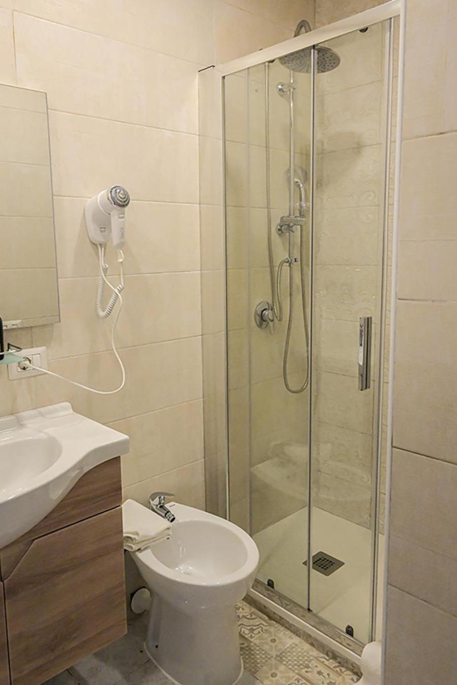 Suisse Hotel Caserta Eksteriør bilde