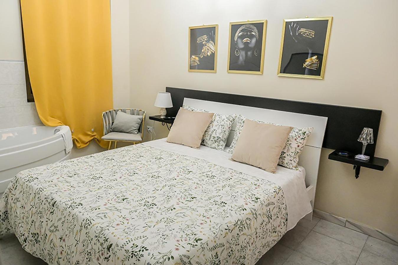 Suisse Hotel Caserta Eksteriør bilde